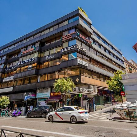 Malasana Exclusiva Para 4, Ven A San Bernardo 20 E3 Madrid Buitenkant foto